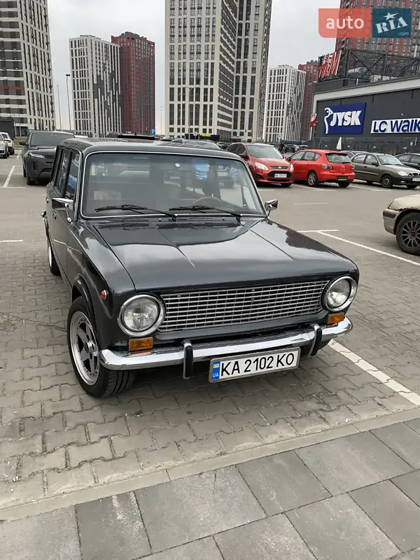 ВАЗ / Lada 2102