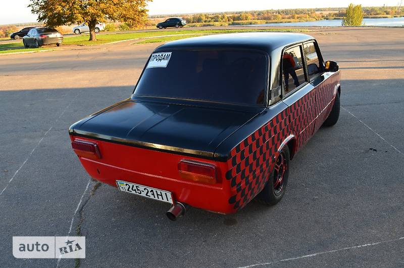 Седан ВАЗ / Lada 2103 2013 в Херсоне