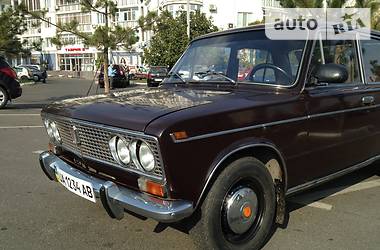 Седан ВАЗ / Lada 2103 1981 в Одессе