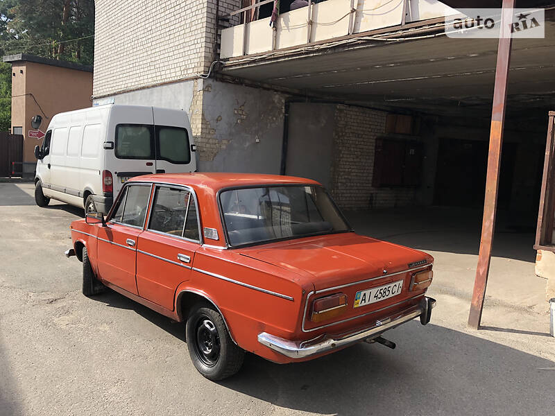 Седан ВАЗ / Lada 2103 1974 в Киеве