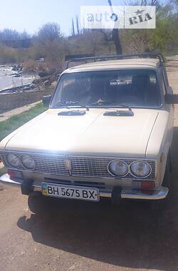 Седан ВАЗ 2103 1987 в Белгороде-Днестровском