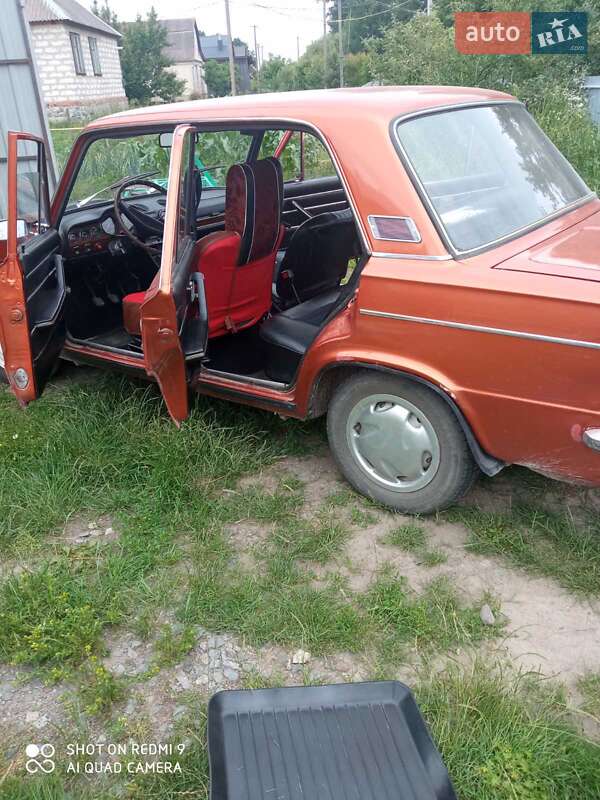 Седан ВАЗ / Lada 2103 1979 в Барановке