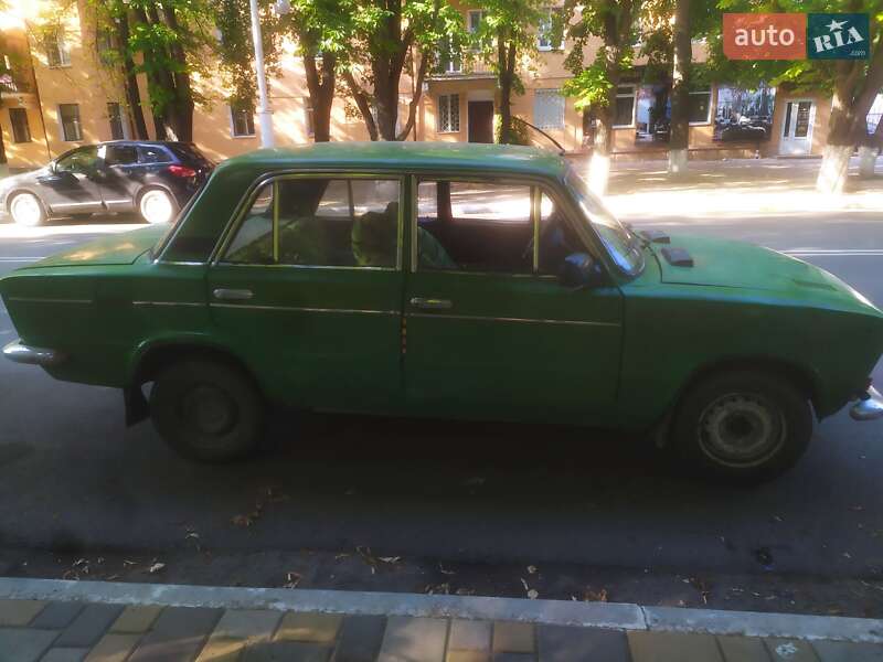 Седан ВАЗ / Lada 2103 1974 в Измаиле