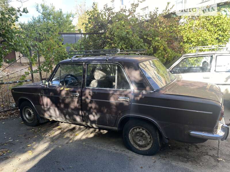 Седан ВАЗ / Lada 2103 1977 в Києві