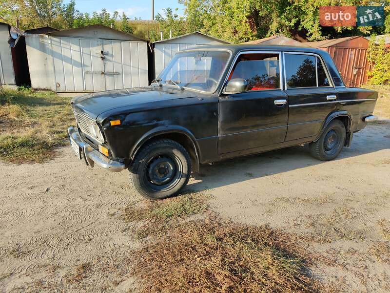 Седан ВАЗ / Lada 2103 1980 в Сумах