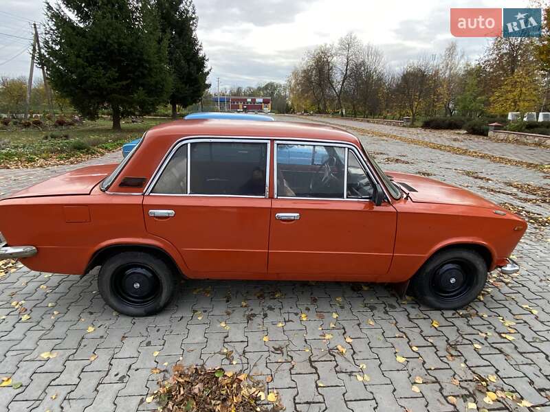 Седан ВАЗ / Lada 2103 1976 в Корце