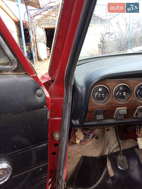 Седан ВАЗ / Lada 2103 1975 в Подольске