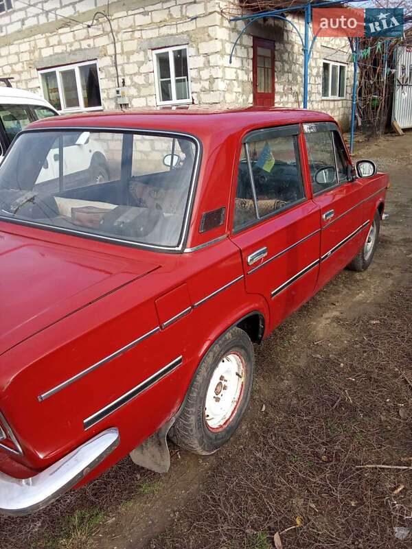 Седан ВАЗ / Lada 2103 1975 в Подольске
