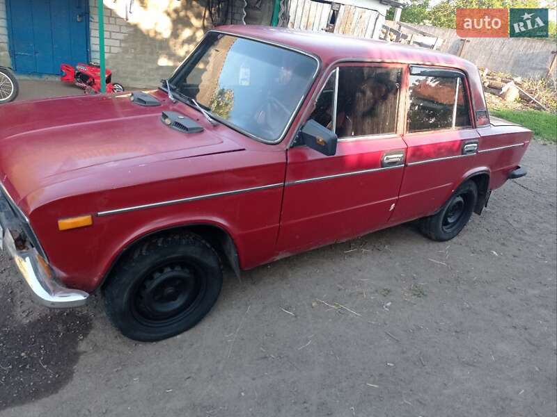 Седан ВАЗ / Lada 2103 1974 в Киеве