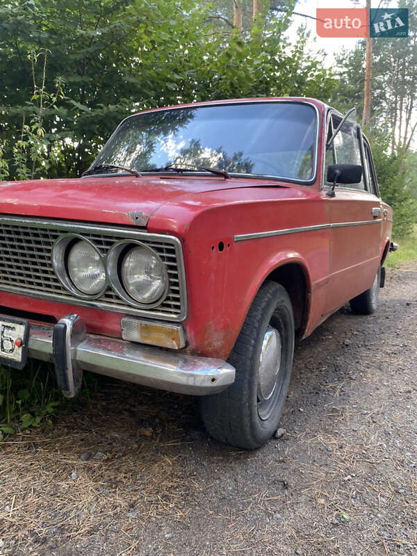 Седан ВАЗ / Lada 2103 1983 в Житомире