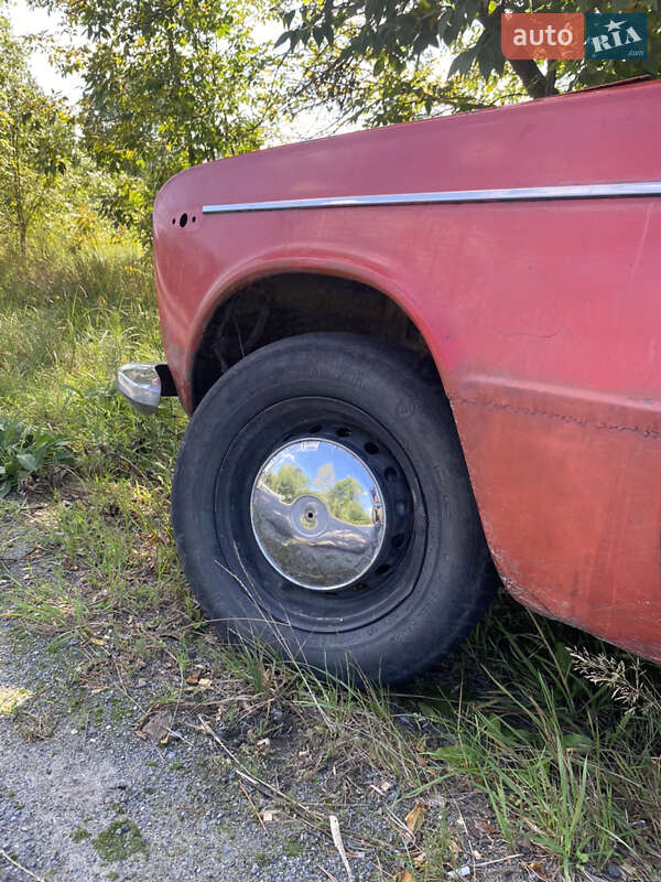 Седан ВАЗ / Lada 2103 1983 в Житомире