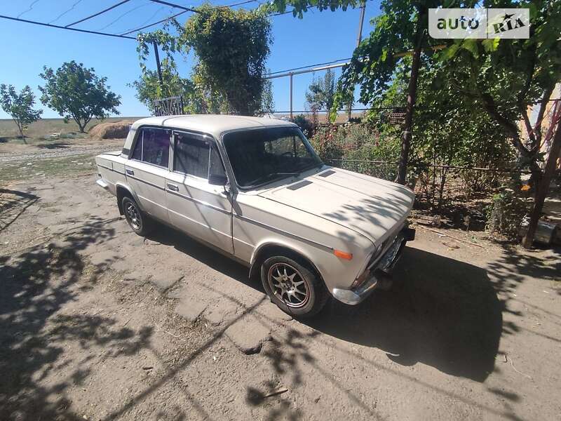 Седан ВАЗ / Lada 2103 1983 в Кропивницком