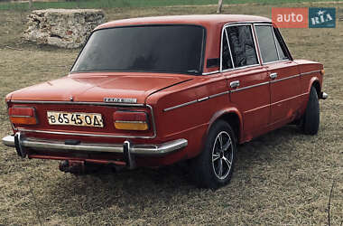 Седан ВАЗ / Lada 2103 1985 в Татарбунарах