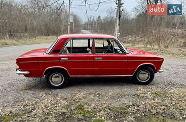 Седан ВАЗ / Lada 2103 1976 в Києві