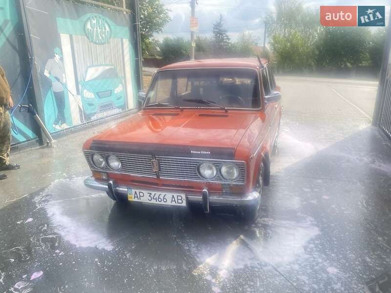 Седан ВАЗ / Lada 2103 1983 в Запорожье