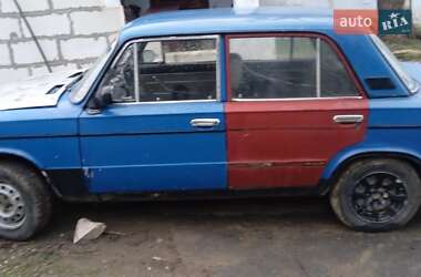 Седан ВАЗ 2103 1975 в 