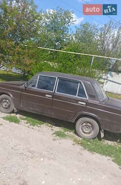 Седан ВАЗ 2103 1977 в 