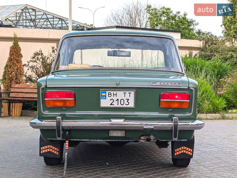 Седан ВАЗ / Lada 2103 1975 в Одессе