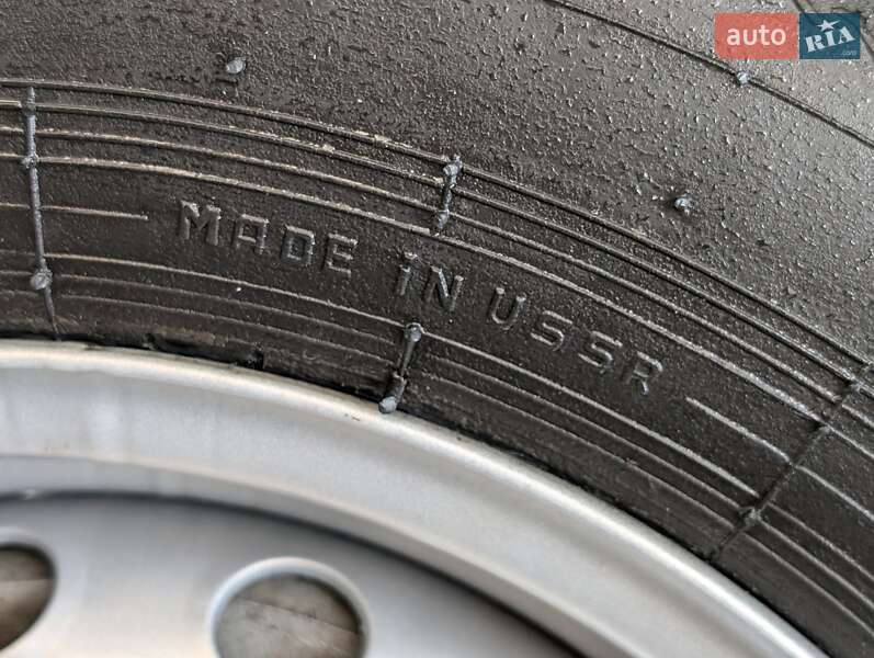 Седан ВАЗ / Lada 2103 1975 в Одессе