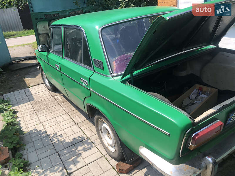 Седан ВАЗ / Lada 2103 1979 в Гадяче