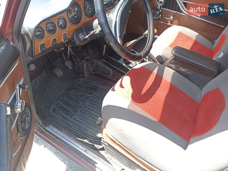 Седан ВАЗ / Lada 2103 1974 в Кривом Роге