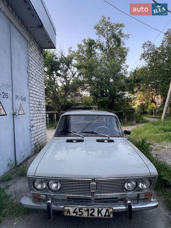 Седан ВАЗ / Lada 2103 1974 в Светловодске