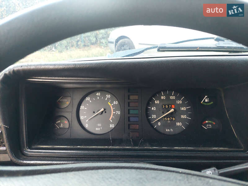 Седан ВАЗ / Lada 2103 1975 в Дніпрі