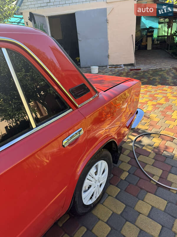 Седан ВАЗ / Lada 2103 1975 в Березане фото 4 Седан ВАЗ / Lada 2103 1975 в Березане