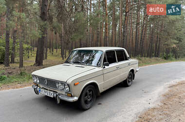 Седан ВАЗ 2103 1979 в Славуте