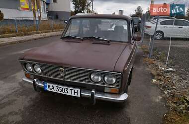 Седан ВАЗ 2103 1977 в 
