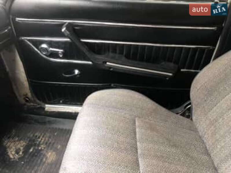 Седан ВАЗ / Lada 2103 1980 в Борисполе