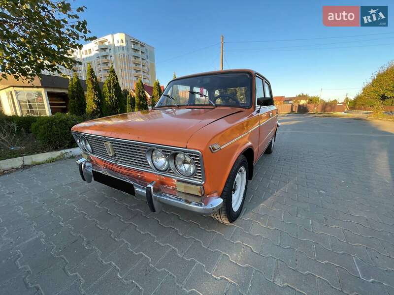 Седан ВАЗ / Lada 2103 1974 в Киеве