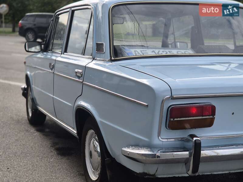 Седан ВАЗ / Lada 2103 1974 в Дніпрі