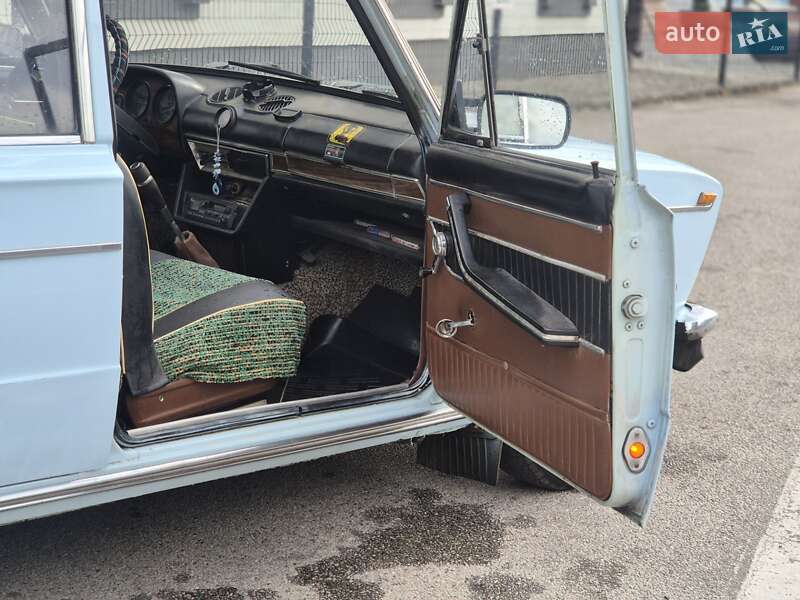 Седан ВАЗ / Lada 2103 1974 в Дніпрі