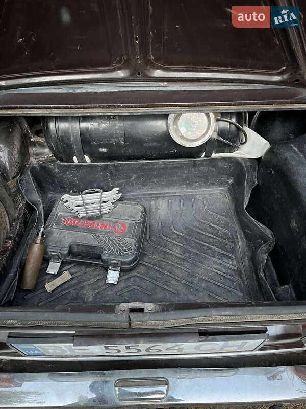 Седан ВАЗ / Lada 2103 1981 в Николаеве фото 10 Седан ВАЗ / Lada 2103 1981 в Николаеве