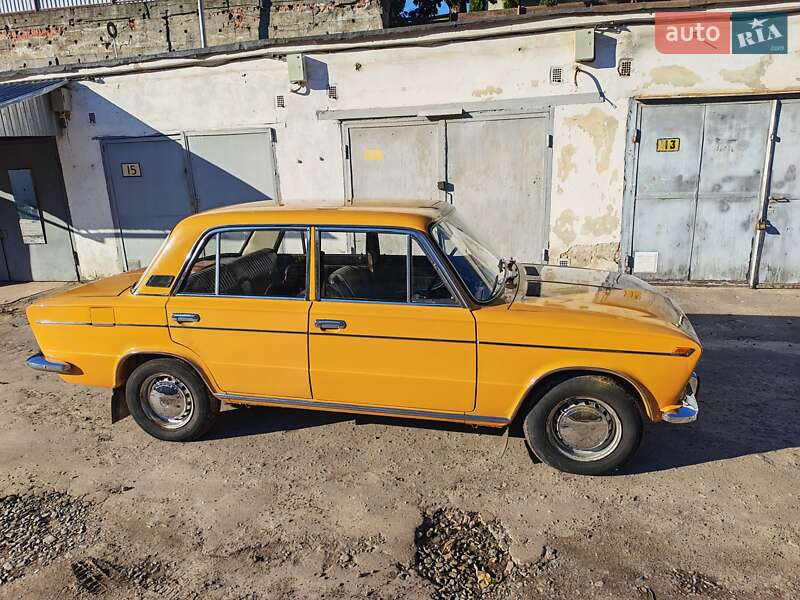 Седан ВАЗ / Lada 2103 1976 в Львові фото 18 Седан ВАЗ / Lada 2103 1976 в Львові