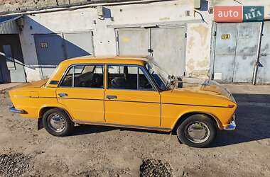 Седан ВАЗ 2103 1976 в  фото 18 Седан ВАЗ 2103 1976 в
