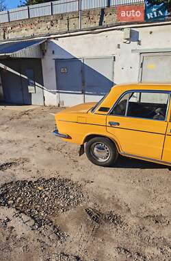 Седан ВАЗ 2103 1976 в  фото 20 Седан ВАЗ 2103 1976 в