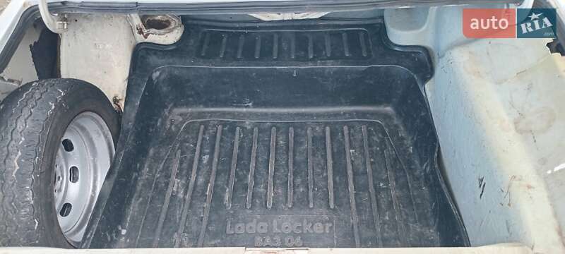 Седан ВАЗ / Lada 2103 1983 в Днепре фото 10 Седан ВАЗ / Lada 2103 1983 в Днепре