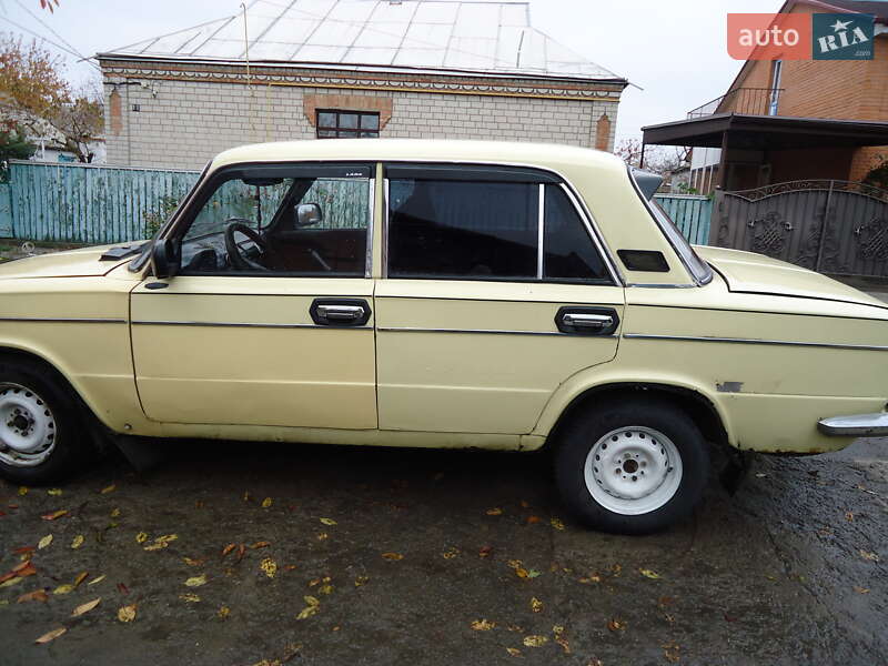 Седан ВАЗ / Lada 2103 1978 в Умані