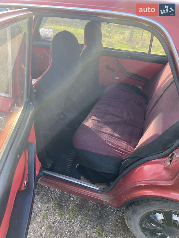 Седан ВАЗ / Lada 2103 1975 в Долинской фото 7 Седан ВАЗ / Lada 2103 1975 в Долинской