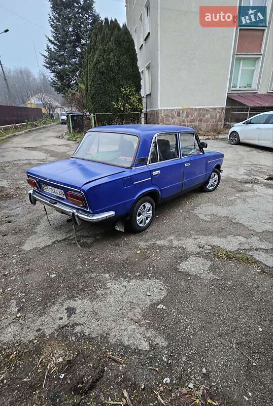 Седан ВАЗ / Lada 2103 1982 в Чемерівцях