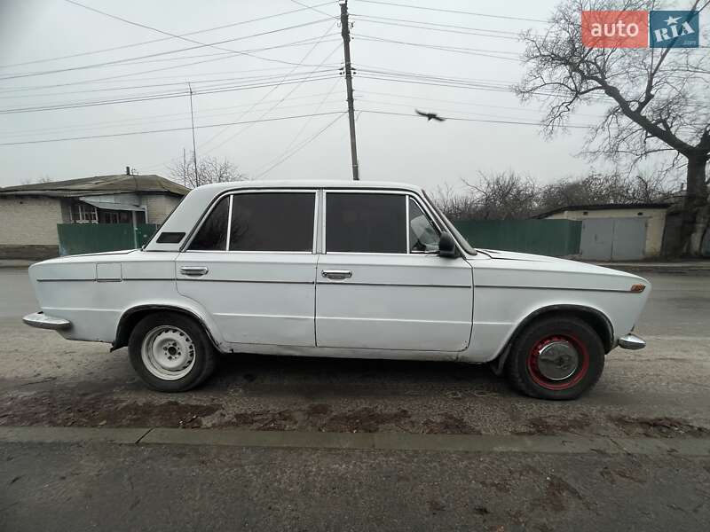 Седан ВАЗ / Lada 2103 1980 в Конотопе
