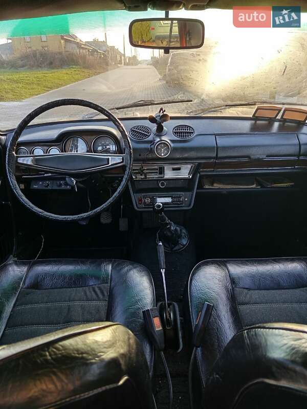 Седан ВАЗ / Lada 2103 1980 в Луцьку