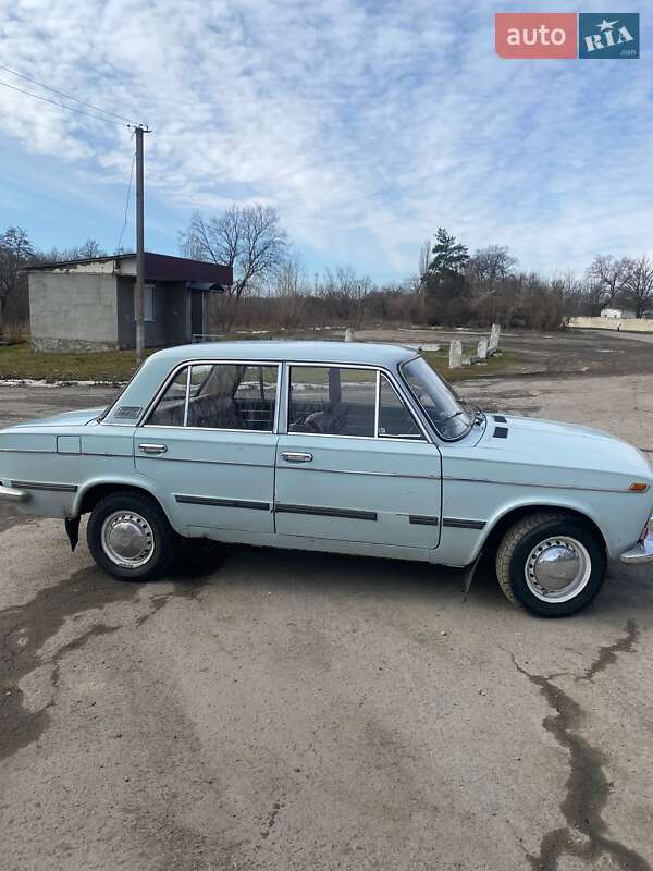 Седан ВАЗ / Lada 2103 1974 в Звенигородке