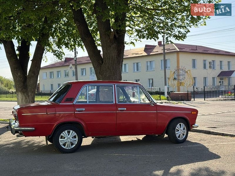 Седан ВАЗ / Lada 2103 1981 в Мене