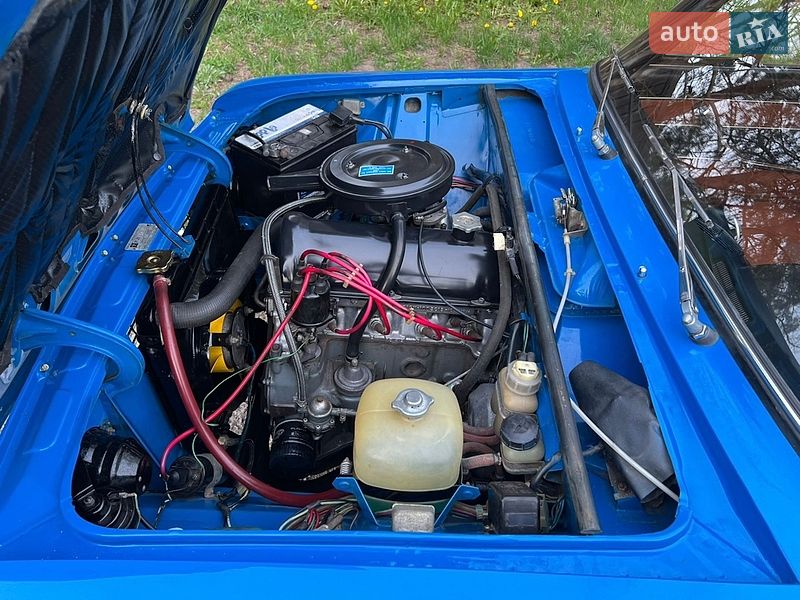Седан ВАЗ / Lada 2103 1976 в Киеве