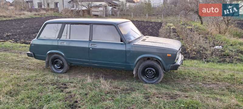 Універсал ВАЗ / Lada 2104 2002 в Шумську