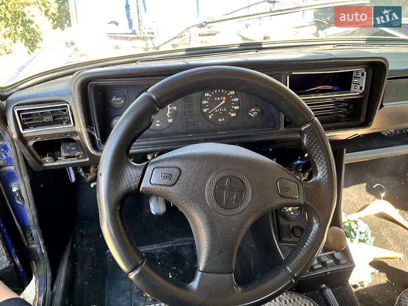 Универсал ВАЗ / Lada 2104 1999 в Херсоне