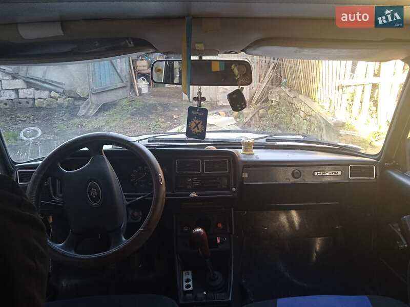 ВАЗ / Lada 2104 1986 ВАЗ / Lada 2104 1986